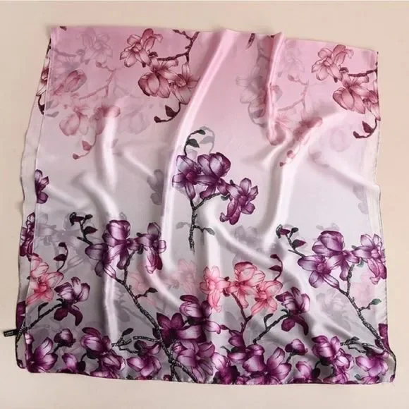 Unique silk scarf - Picture 3 of 4